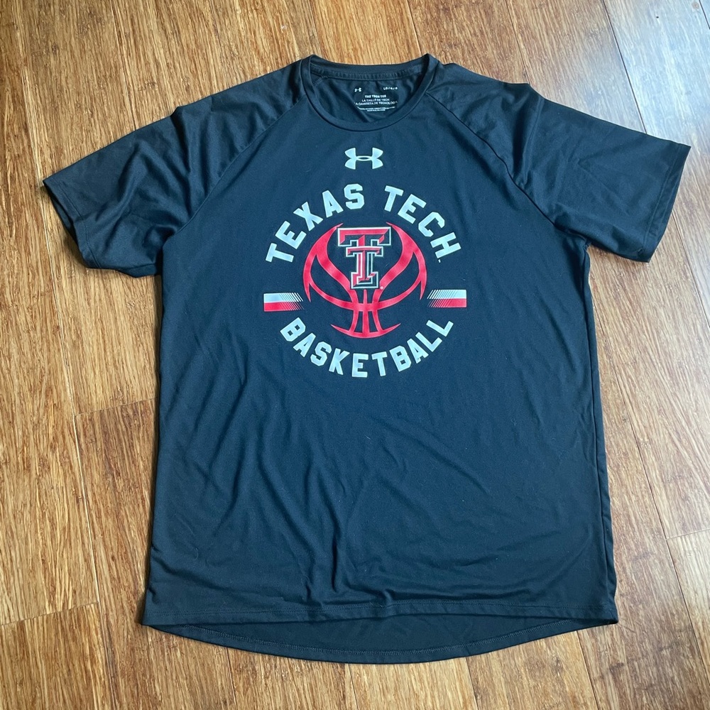Under Armour Texas Tech Basketball TShirt, size Large, Black, soft